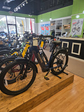 Load image into Gallery viewer, Velotric Discover 3
